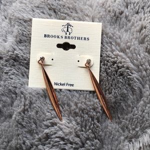 Brooks brothers long earrings